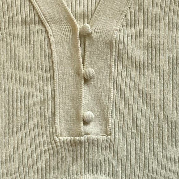 INTIMATELY FREE PEOPLE Women’s Cream and White Crop Top  Size: Small - Picture 4 of 8